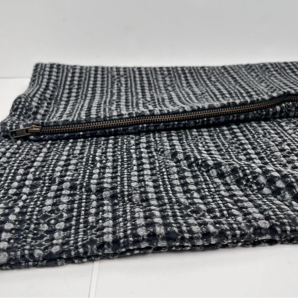 Pottery Barn Pillow Cover 24” Navy Gray Honeycomb Zipper Cotton Lined Euro